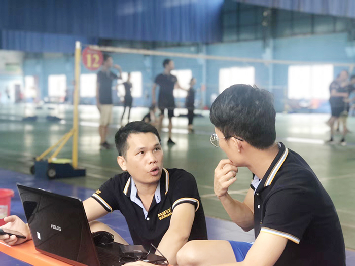 柏爾思羽毛球比賽