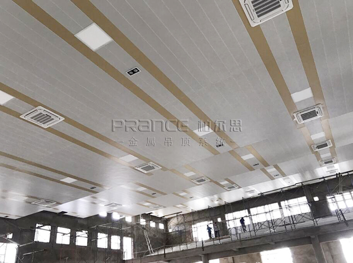 學(xué)校鋁扣板吊頂